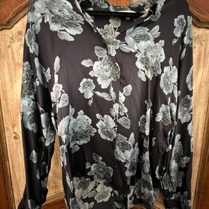 Vince Black and Blue Graphic Floral Long Sleeve Blouse